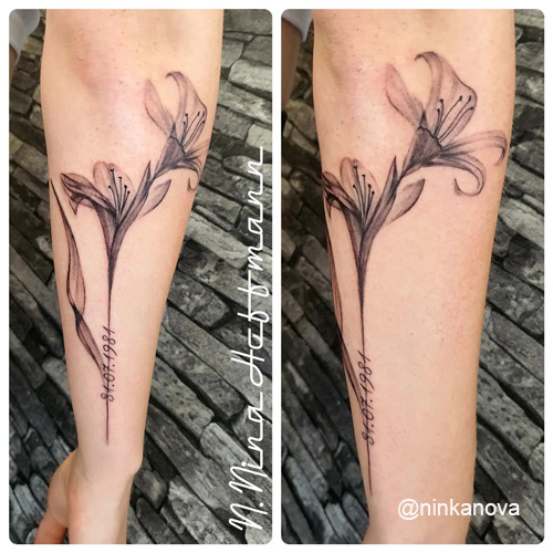 From Lavender To Ferns, Pressed Flower Tattoos Are Trending In 2024