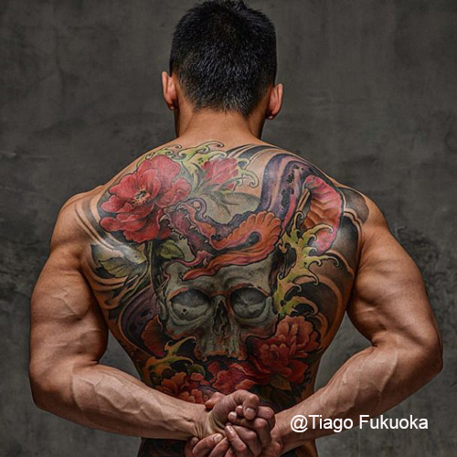 Tattooed bodybuilder deals